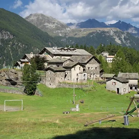 Casa Alpina San Luigi Hotel